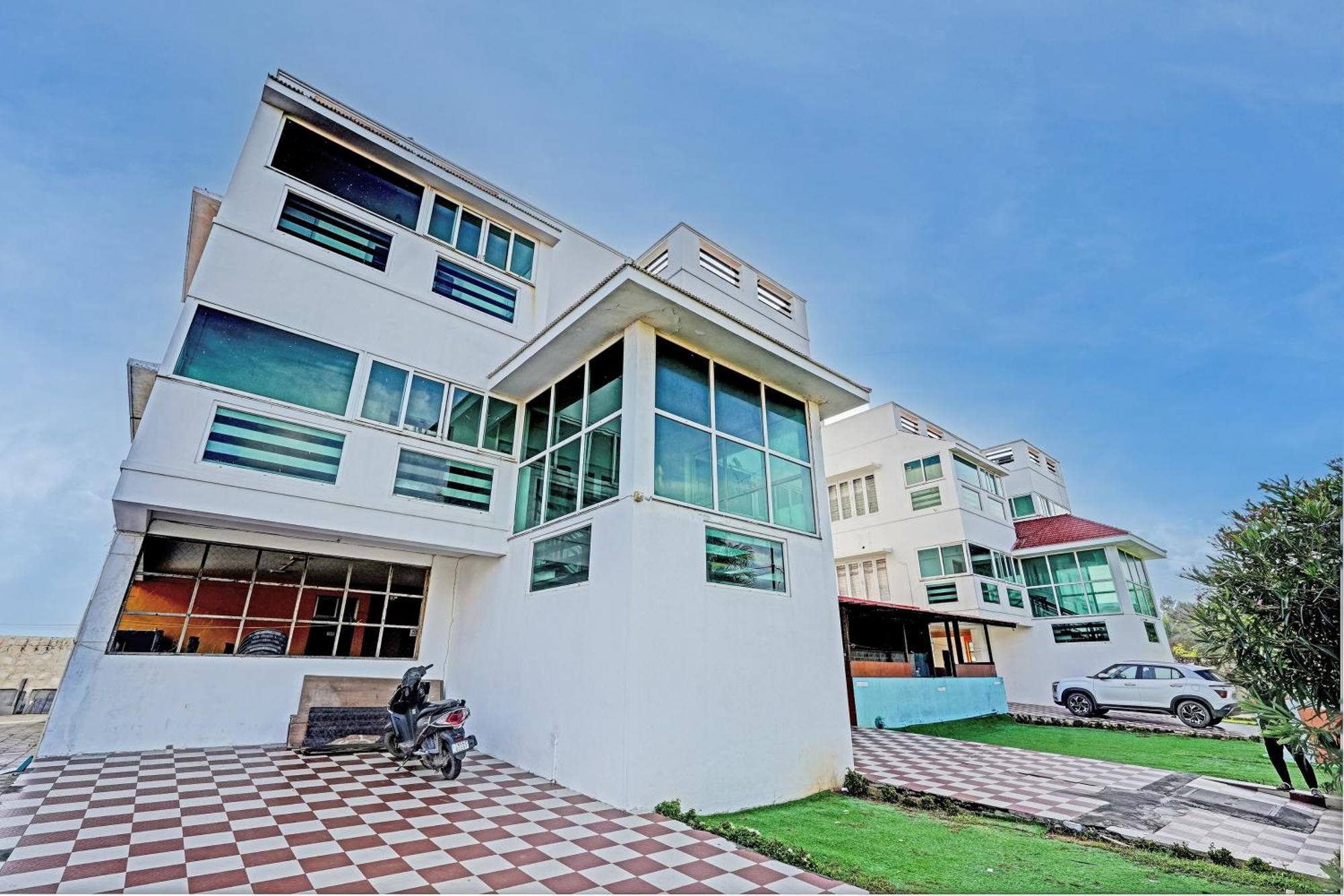 Oyo Flagship Ecr Goa Beach Resort 钦奈 外观 照片